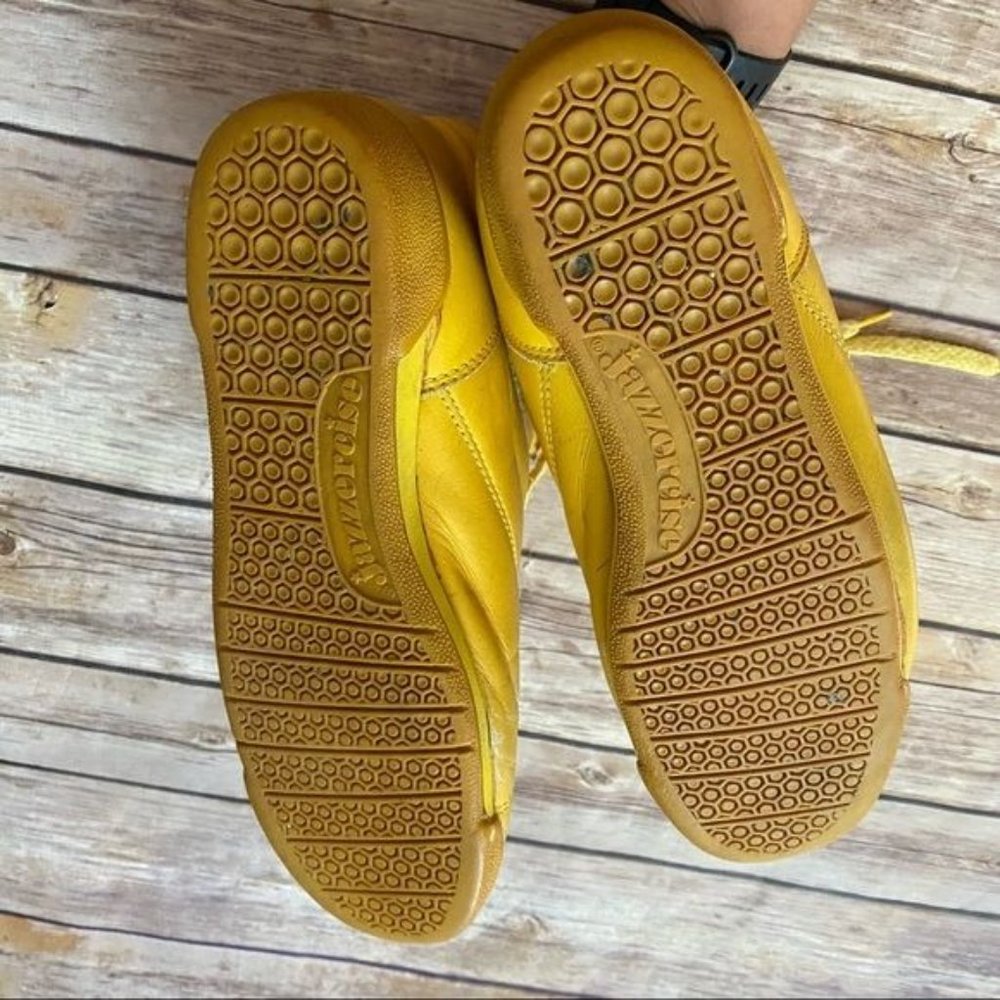 Vintage 80s Retro Yellow Jazzercise Hightop Athletic Shoes - Picture 11 of 11